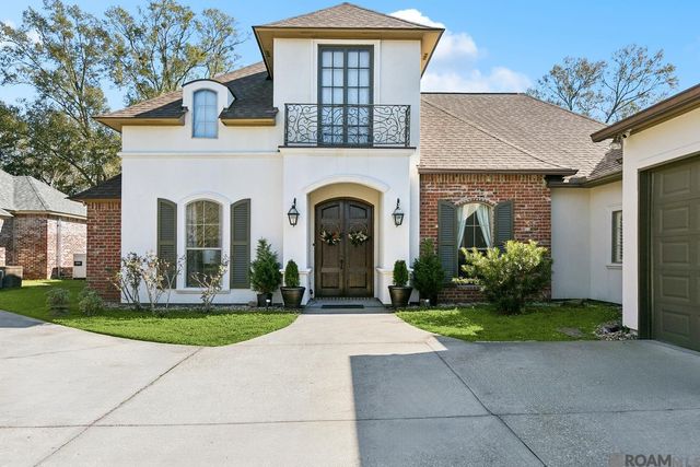 12484 Legacy Hills Dr, Geismar, LA 70734