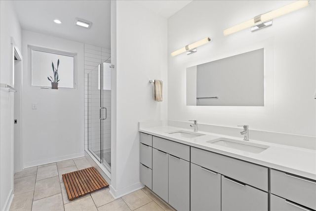 411 Fairpoint St Apt 202, Chattanooga, TN 37405