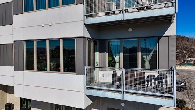 411 Fairpoint St Apt 202, Chattanooga, TN 37405