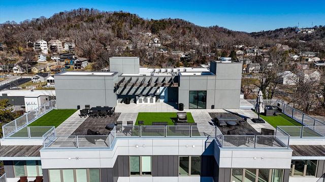 411 Fairpoint St Apt 202, Chattanooga, TN 37405