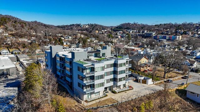 411 Fairpoint St Apt 202, Chattanooga, TN 37405