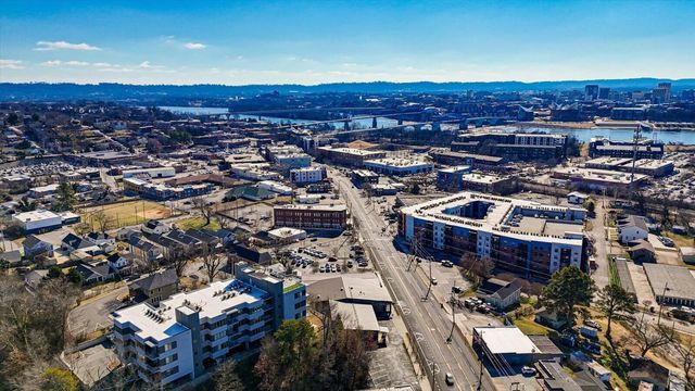 411 Fairpoint St Apt 202, Chattanooga, TN 37405