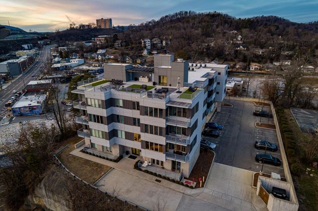 411 Fairpoint St Apt 202, Chattanooga, TN 37405