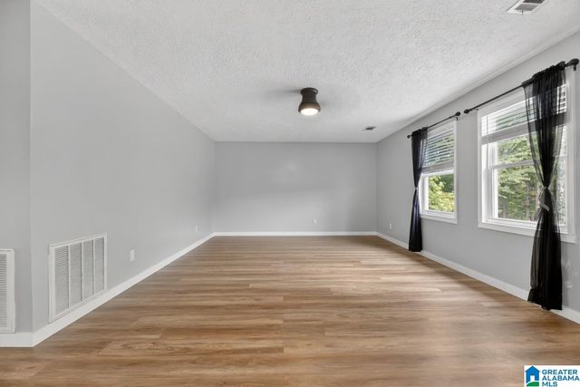 1424 DEARMANVILLE ROAD, Anniston, AL 36207