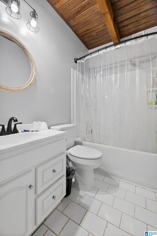 1424 DEARMANVILLE ROAD, Anniston, AL 36207