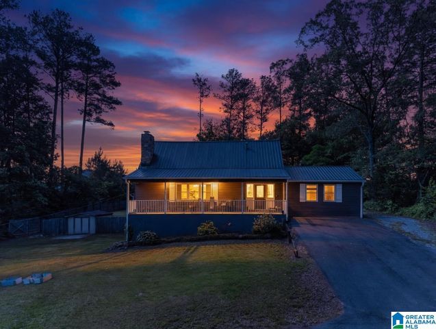 1424 DEARMANVILLE ROAD, Anniston, AL 36207