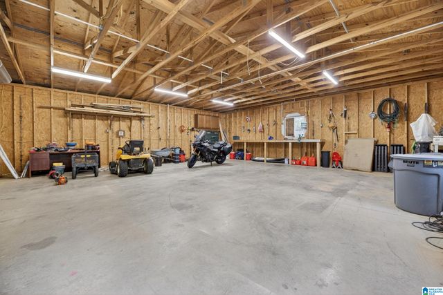 1424 DEARMANVILLE ROAD, Anniston, AL 36207