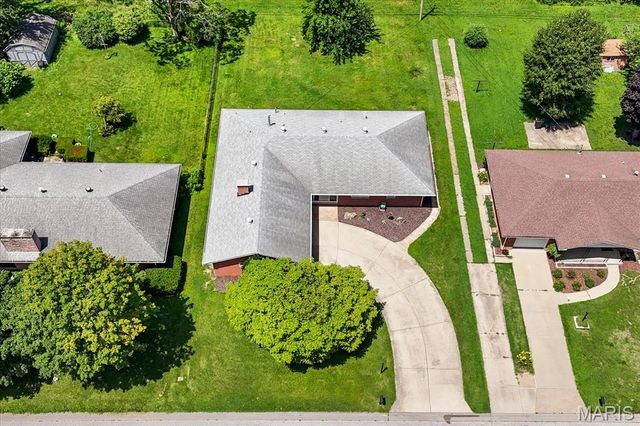 17 Joseph Drive, Fairview Heights, IL 62208