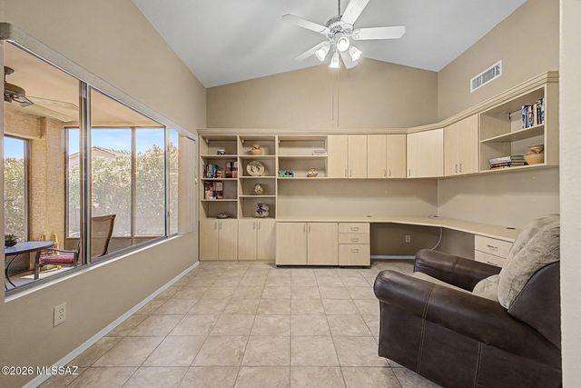 1440 N Goldeneye Way, Green Valley, AZ 85614