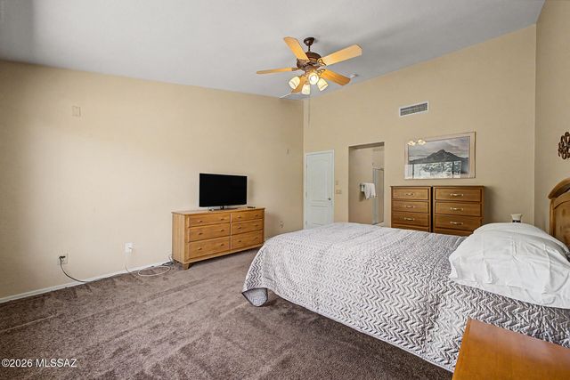 1440 N Goldeneye Way, Green Valley, AZ 85614