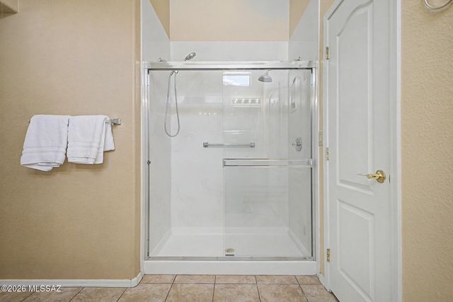 1440 N Goldeneye Way, Green Valley, AZ 85614