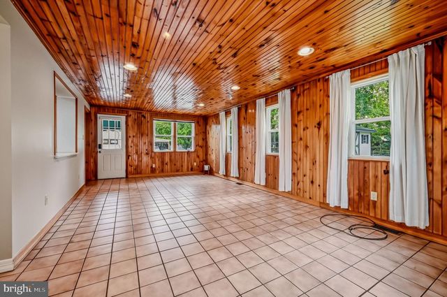 8 PROSPECT AVE, Wilmington, DE 19803