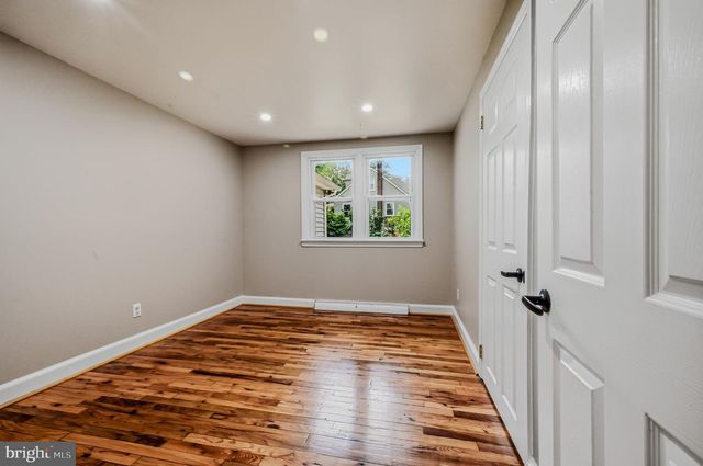 8 PROSPECT AVE, Wilmington, DE 19803