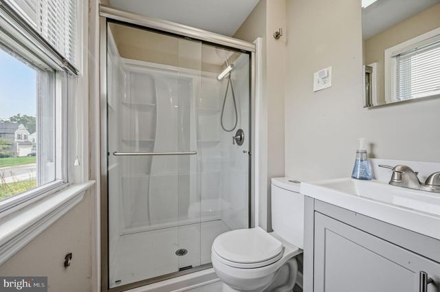 8 PROSPECT AVE, Wilmington, DE 19803