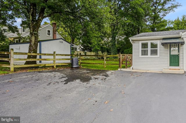 8 PROSPECT AVE, Wilmington, DE 19803
