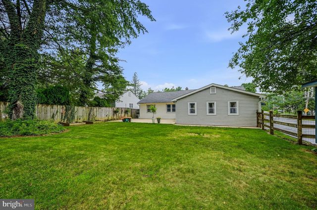 8 PROSPECT AVE, Wilmington, DE 19803