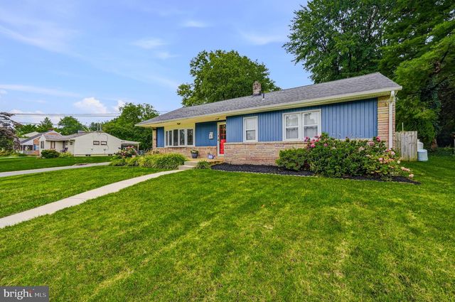 8 PROSPECT AVE, Wilmington, DE 19803