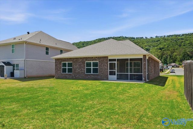 9107 Monteagle Boulevard, Owens Cross Roads, AL 35763