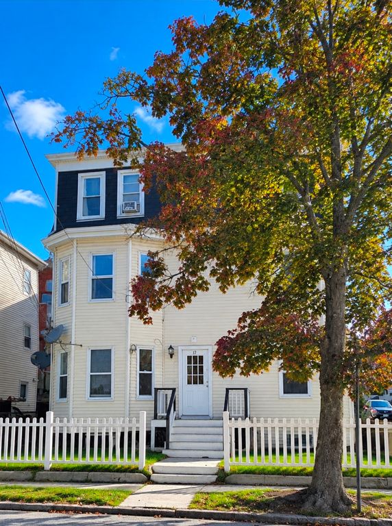 17 Warren St 1, Peabody, MA 01960