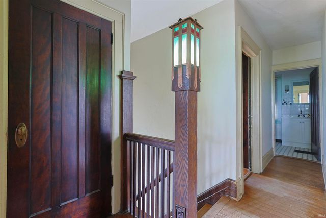 1232 E Lincoln Way, South Bend, IN 46601