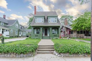 1232 E Lincoln Way, South Bend, IN 46601