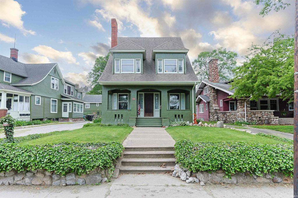1232 E Lincoln Way, South Bend, IN 46601