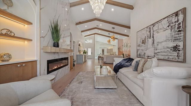 17104 Crossgate Drive, Jupiter, FL 33477