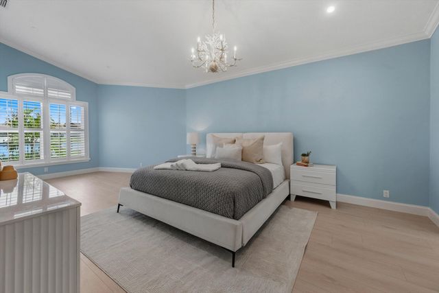 17104 Crossgate Drive, Jupiter, FL 33477