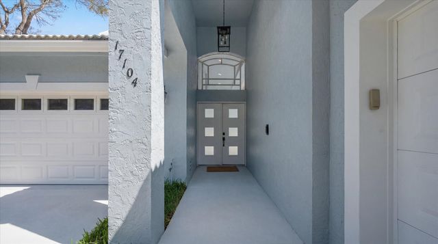 17104 Crossgate Drive, Jupiter, FL 33477