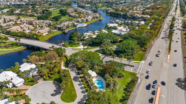 17104 Crossgate Drive, Jupiter, FL 33477