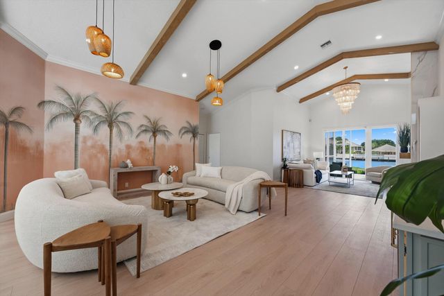 17104 Crossgate Drive, Jupiter, FL 33477