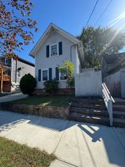 54 Lombard Street, New Haven, CT 06513