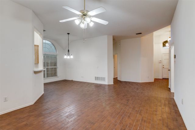 312 El Rio Drive, Mesquite, TX 75150