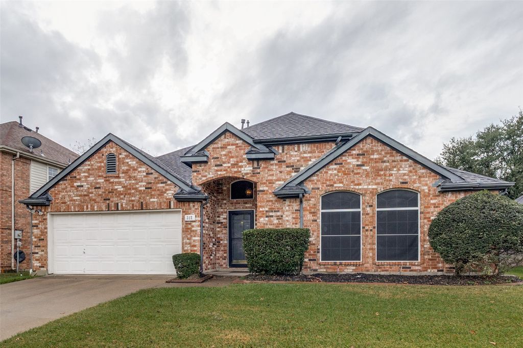 312 El Rio Drive, Mesquite, TX 75150