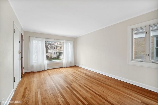 2311 Brown Avenue, Evanston, IL 60201