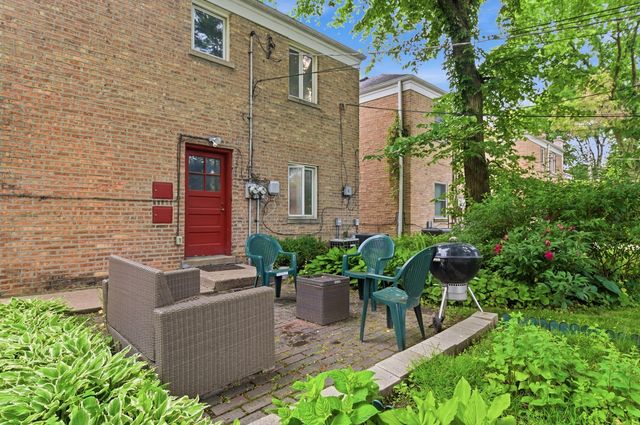 2311 Brown Avenue, Evanston, IL 60201