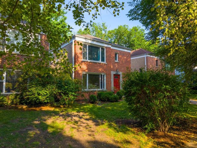 2311 Brown Avenue, Evanston, IL 60201
