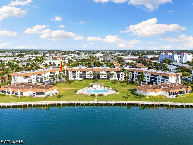 750 W Elkcam CIR 215, Marco Island, FL 34145