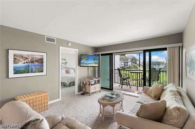 750 W Elkcam CIR 215, Marco Island, FL 34145