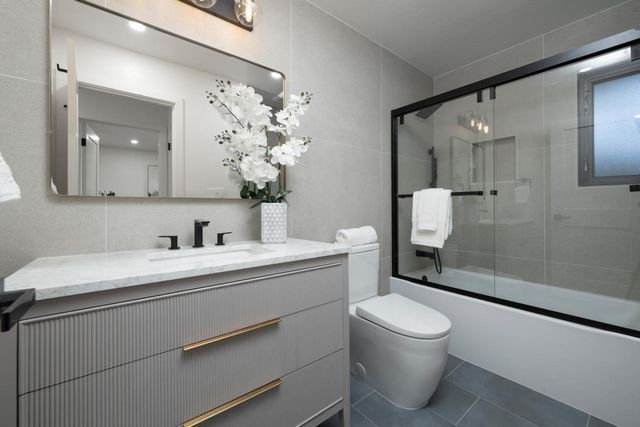 2612 Lincoln Avenue, Belmont, CA 94002