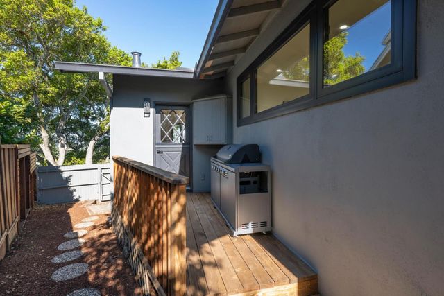 2612 Lincoln Avenue, Belmont, CA 94002