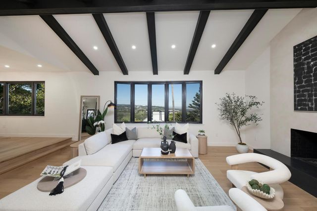 2612 Lincoln Avenue, Belmont, CA 94002