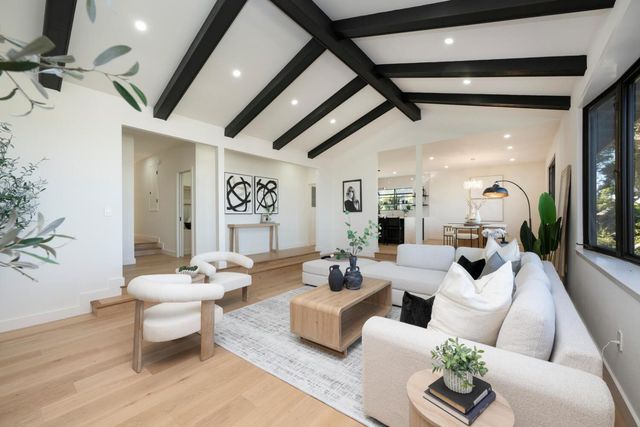 2612 Lincoln Avenue, Belmont, CA 94002