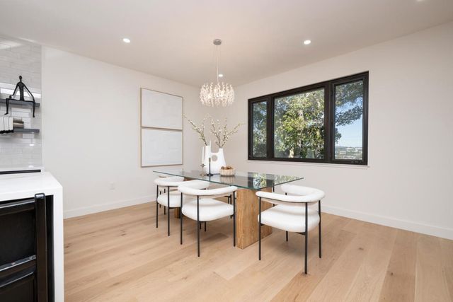 2612 Lincoln Avenue, Belmont, CA 94002