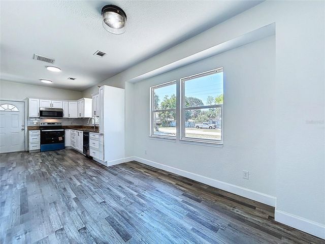 313 JEFFERSON AVENUE S, Oldsmar, FL 34677