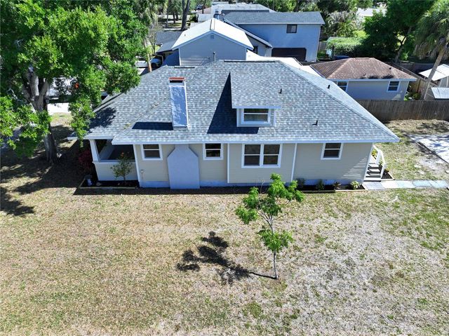 313 JEFFERSON AVENUE S, Oldsmar, FL 34677