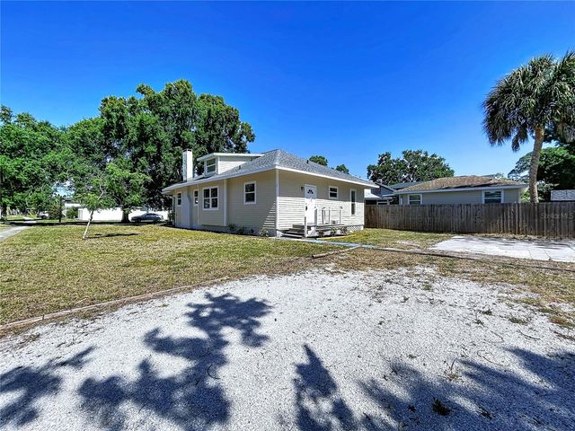 313 JEFFERSON AVENUE S, Oldsmar, FL 34677