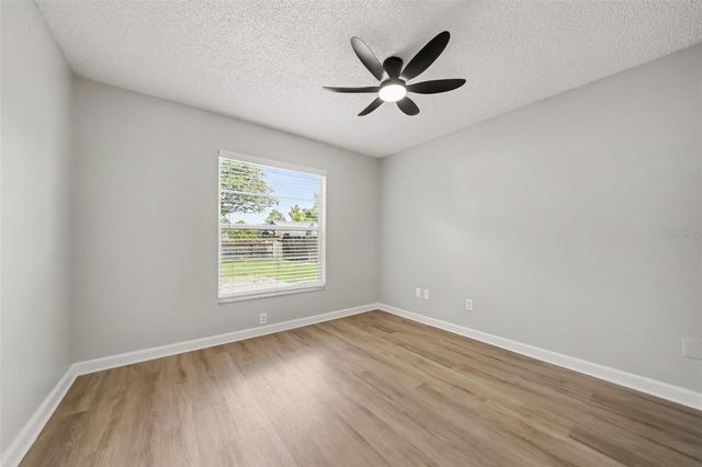 1533 CYPRESS WOODS CIRCLE, St Cloud, FL 34772