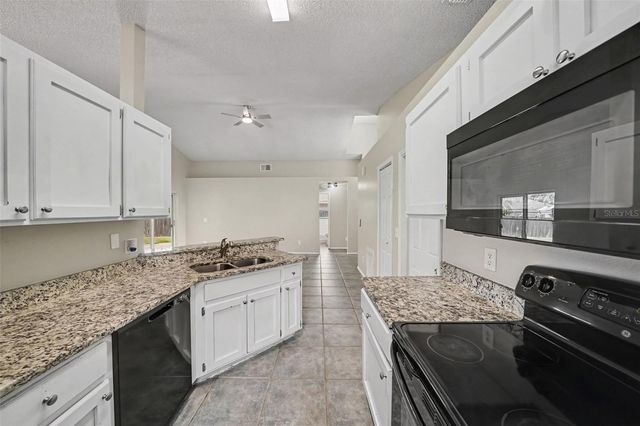 1533 CYPRESS WOODS CIRCLE, St Cloud, FL 34772