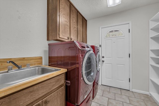 1325 Crow Drive, Waco, TX 76705